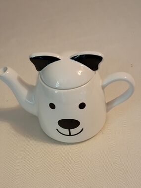 Cute White Ceramic Dog Teapot with Black Accents. Temptations
